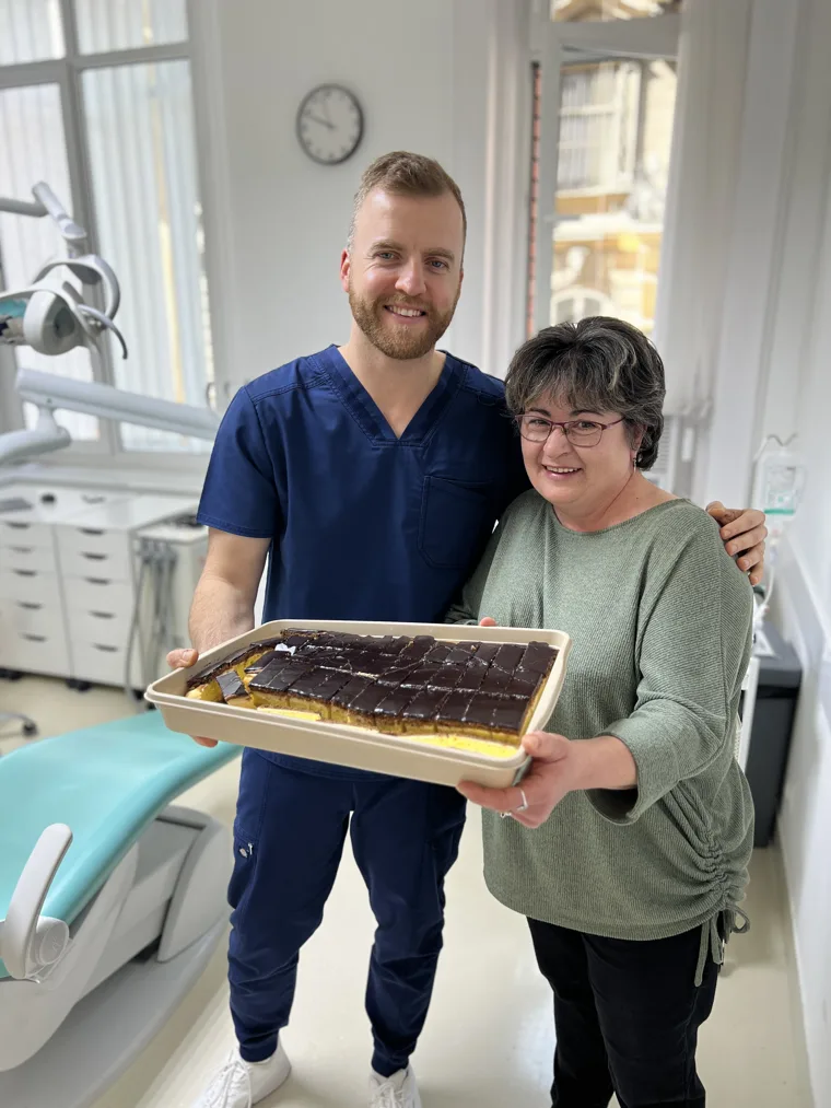 Elégedett páciens Dr. Kiss Péterrel